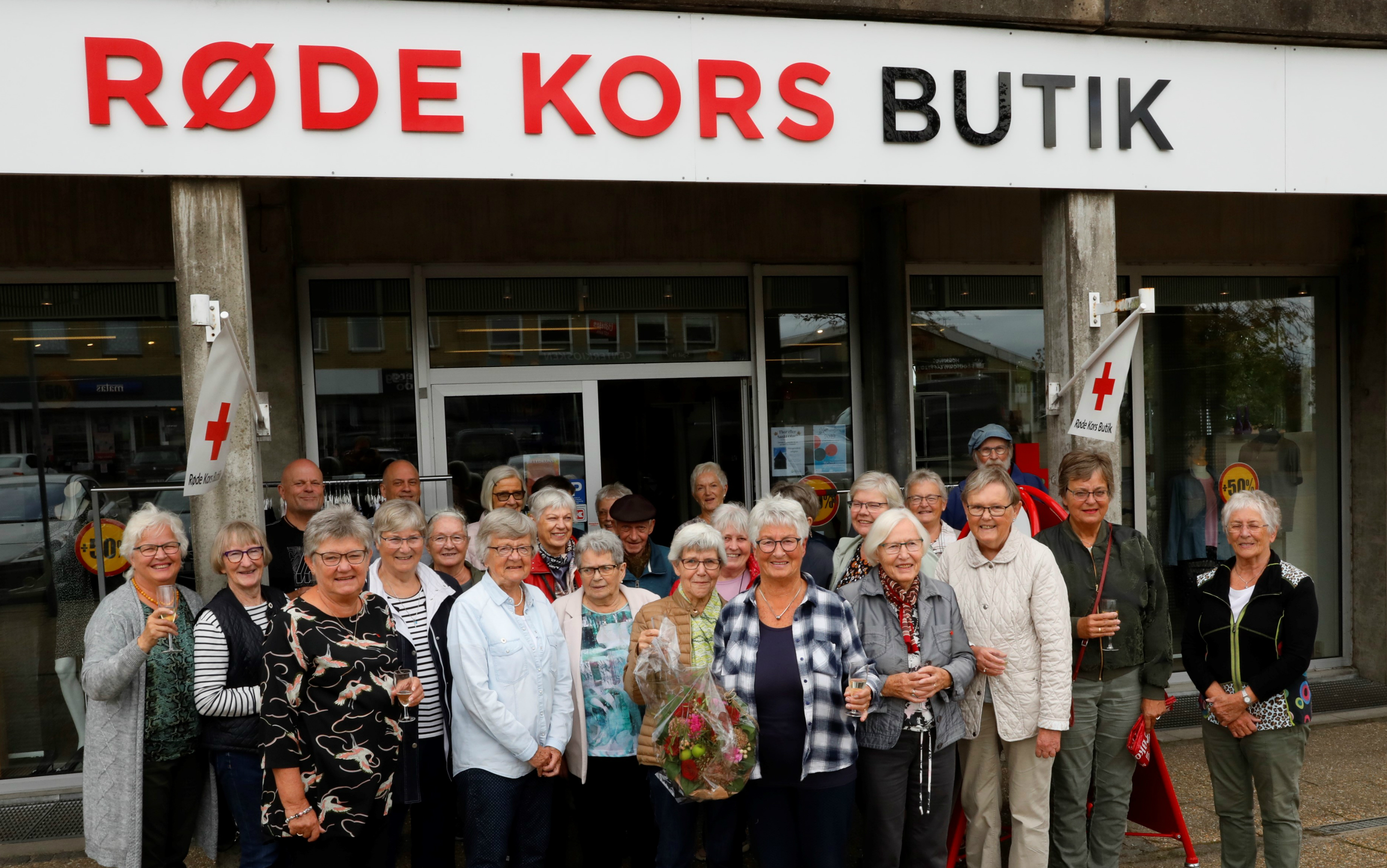 Foran butikken